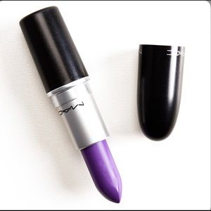 Mac matte lipstick 4Eva